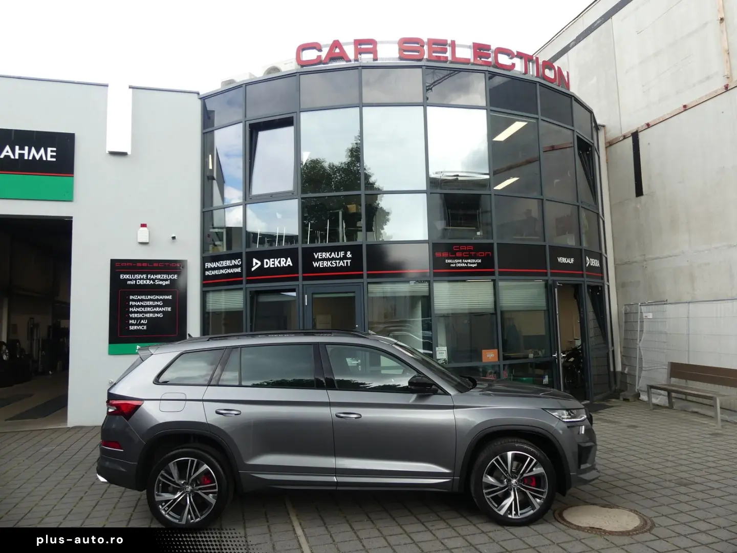 SKODA Kodiaq 2.0 TSI 4x4 RS PANO STHZ KAM ACC 20LM