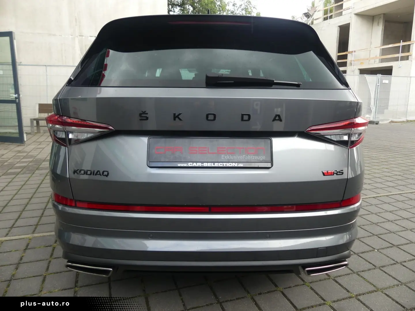 SKODA Kodiaq 2.0 TSI 4x4 RS PANO STHZ KAM ACC 20LM