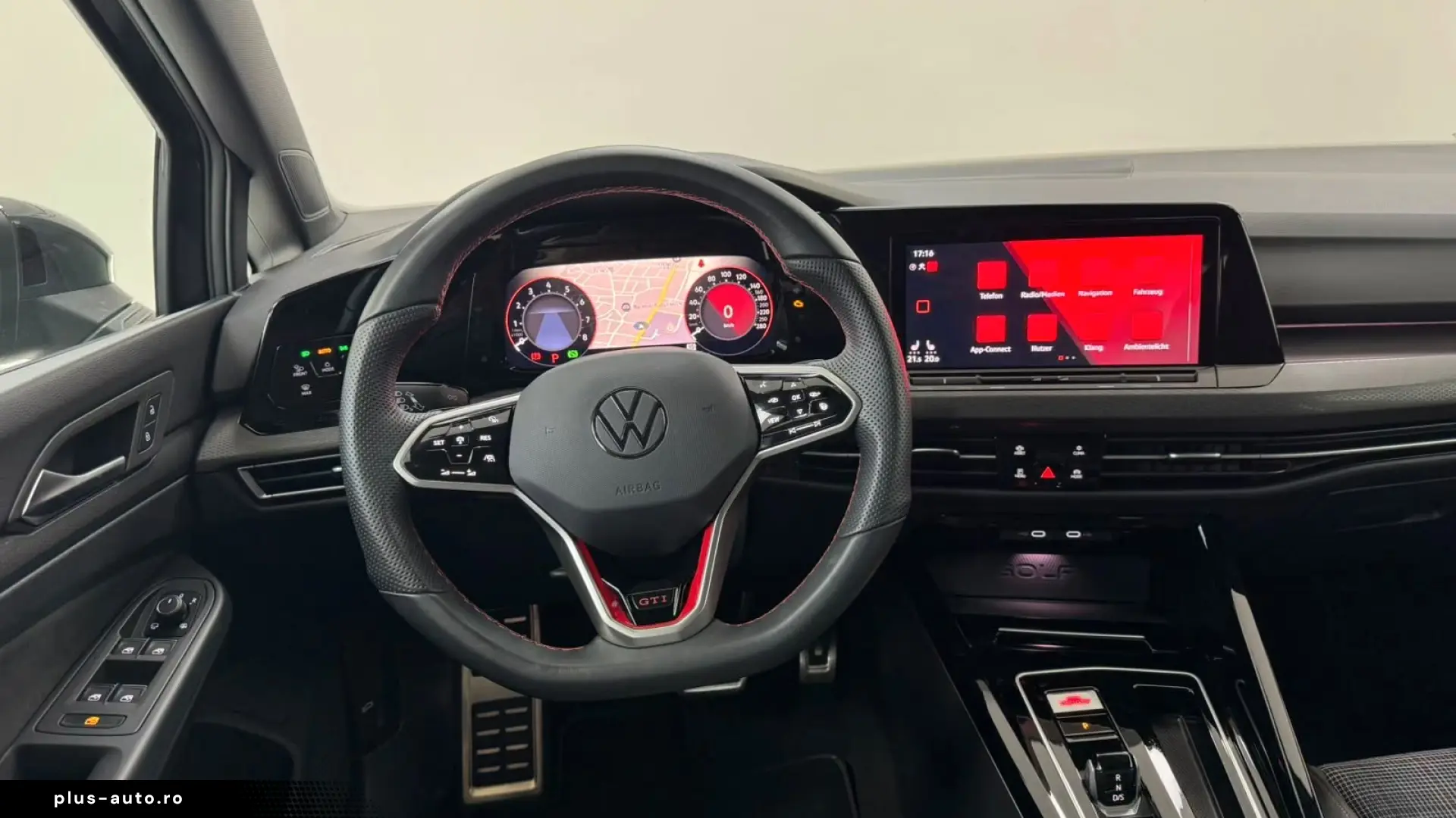 Volkswagen Golf VIII 2.0 TSI DSG GTI  LED TRAVEL-ASSIST