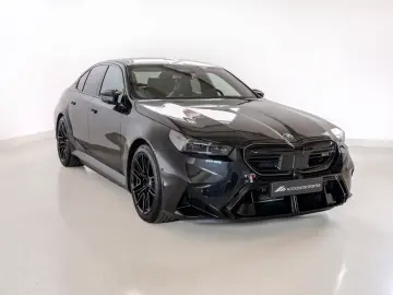 BMW M5 ULTIMATE DRIVERS CARBON KERAMIK DRIVE   PARK