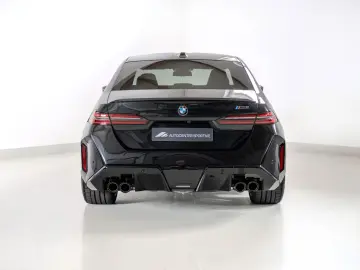 BMW M5 ULTIMATE DRIVERS CARBON KERAMIK DRIVE   PARK