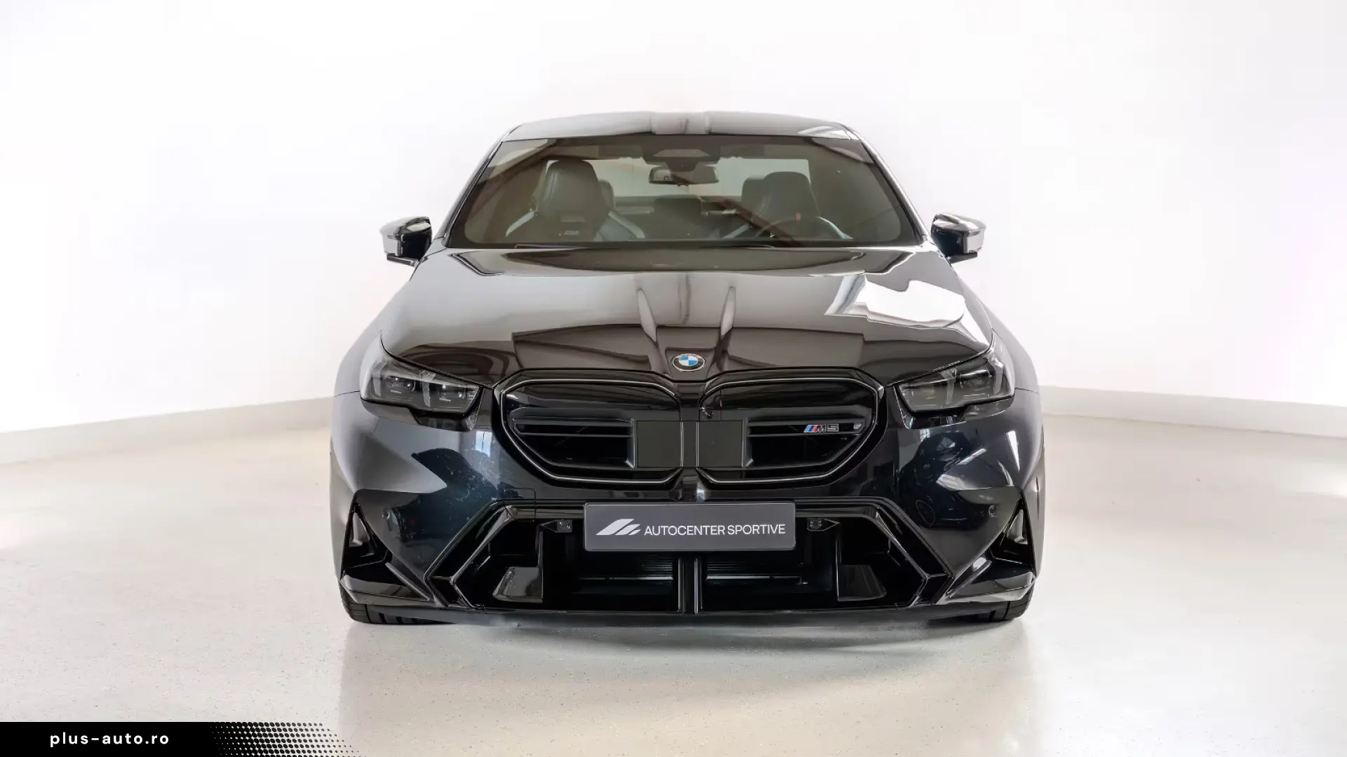 BMW M5 ULTIMATE DRIVERS CARBON KERAMIK DRIVE   PARK