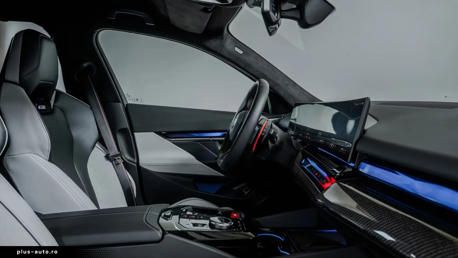 BMW M5 ULTIMATE DRIVERS CARBON KERAMIK DRIVE   PARK