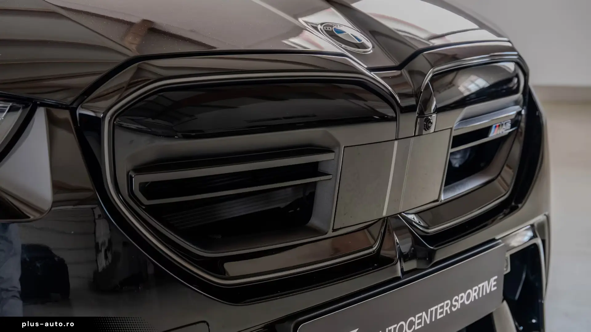 BMW M5 ULTIMATE DRIVERS CARBON KERAMIK DRIVE   PARK