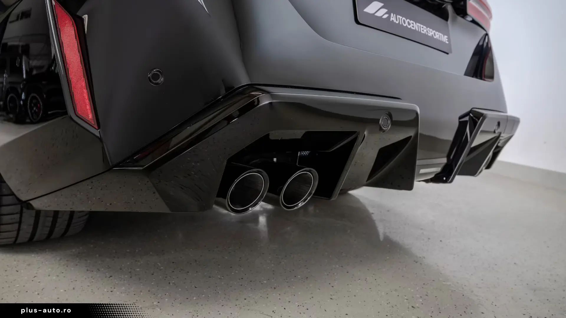 BMW M5 ULTIMATE DRIVERS CARBON KERAMIK DRIVE   PARK