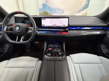 BMW M5 Individual Keramik CarbonExt. Ultimate 305kmh