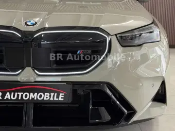 BMW M5 Ultimate-Paket Carbon-Paket Keramikbremse
