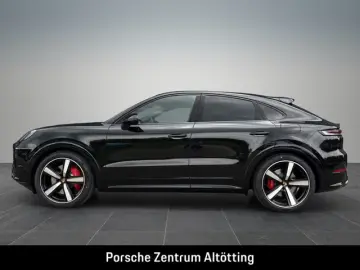 Porsche Cayenne S E-Hybrid Coupe Black Edition