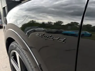 Porsche Cayenne S E-Hybrid Coupe Black Edition