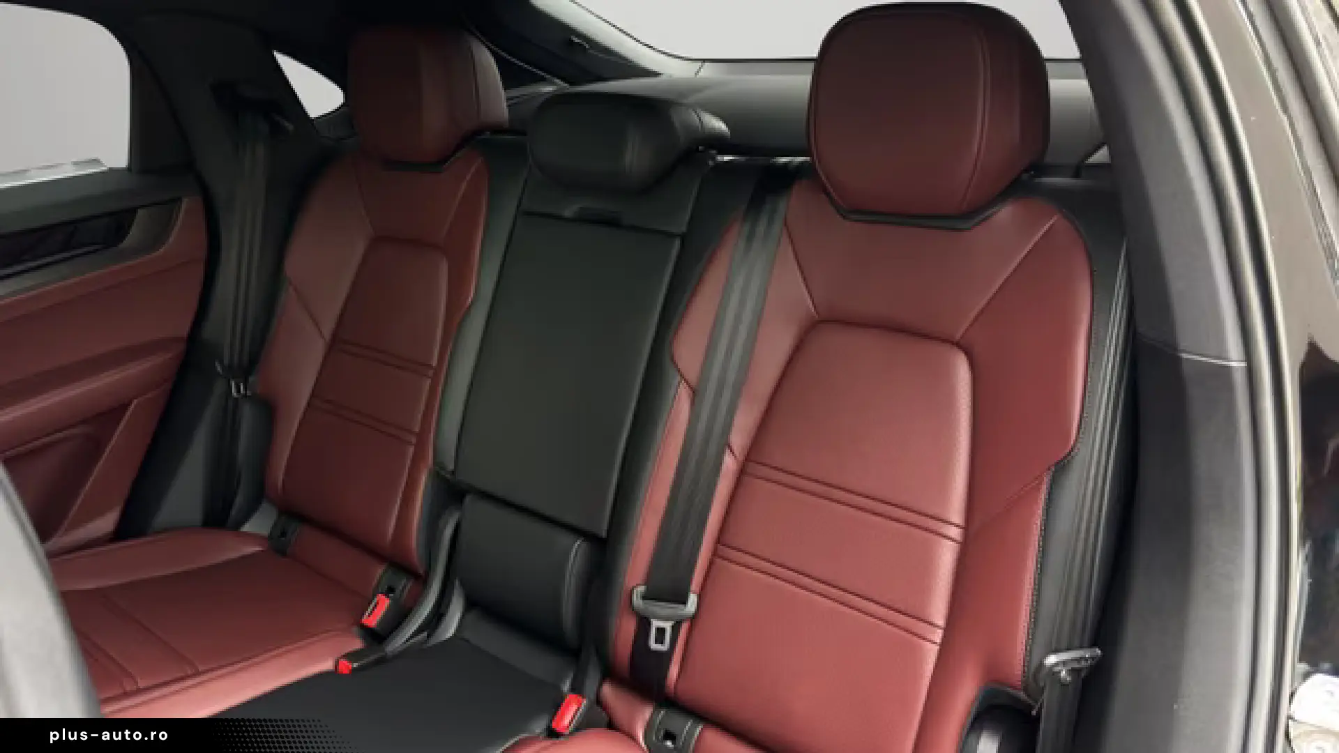 Porsche Cayenne S E-Hybrid Coupe Black Edition