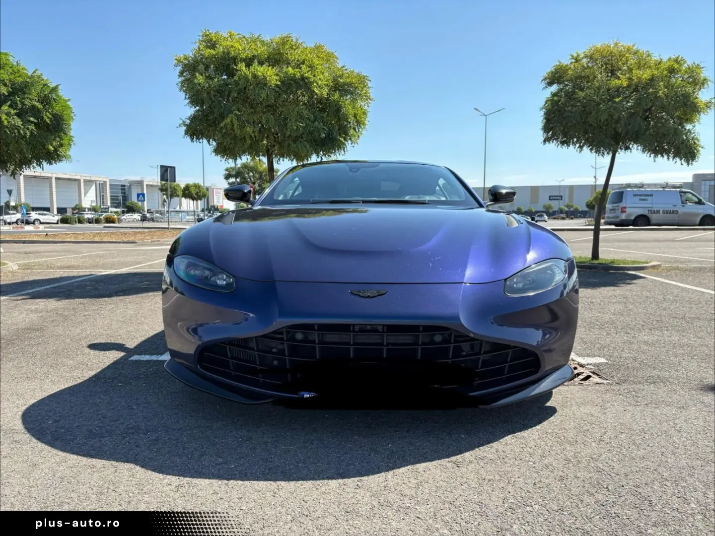 Aston Martin V8 Vantage