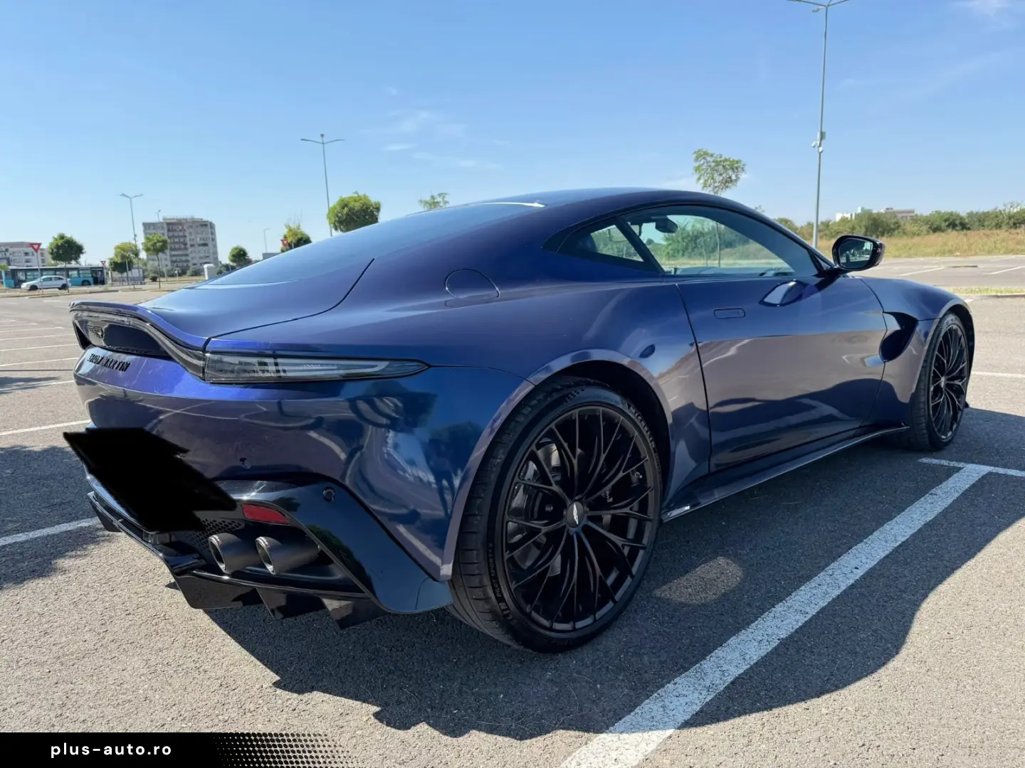 Aston Martin V8 Vantage