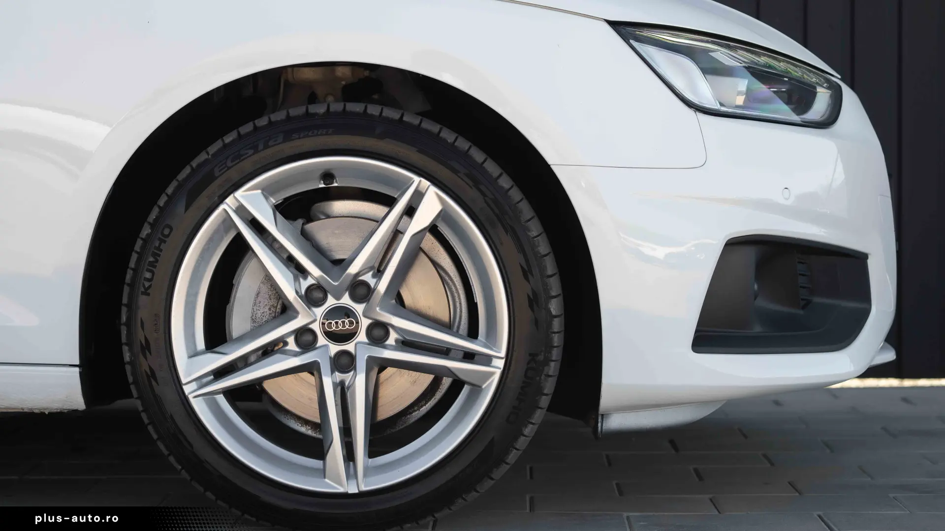 Audi A4 Avant 40 TDI S tronic advanced