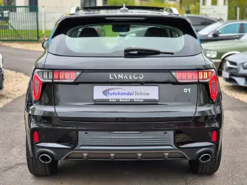 LYNC AND CO 01 1.5 T HEV 145 kW  Pano  LED  Kamera  Keyless