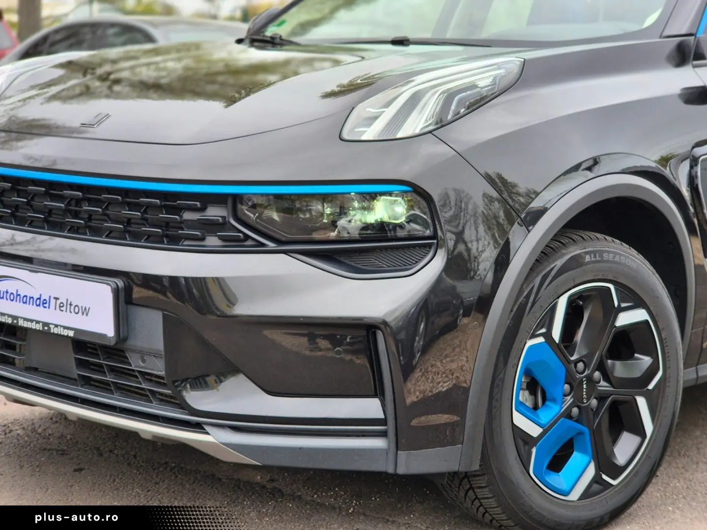 LYNC AND CO 01 1.5 T HEV 145 kW  Pano  LED  Kamera  Keyless