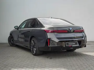 BMW Seria 7 740 xDrive mHEV