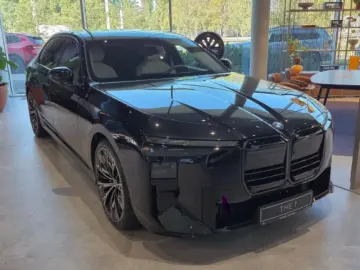 BMW 740 xDrive M Sportpaket Pro