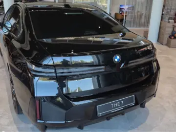 BMW 740 xDrive M Sportpaket Pro