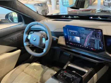 BMW 740 xDrive M Sportpaket Pro