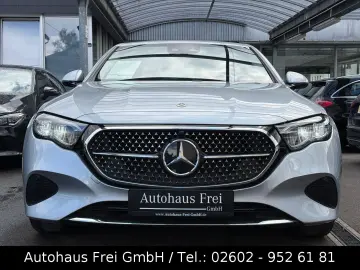 MERCEDES-BENZ E 220 d LIMO 4Matic Avantgarde Advanced LED