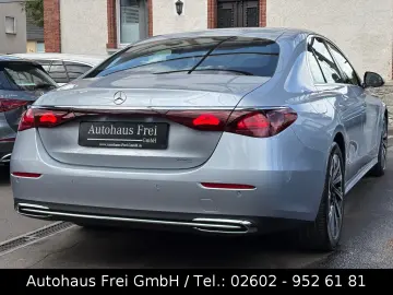 MERCEDES-BENZ E 220 d LIMO 4Matic Avantgarde Advanced LED
