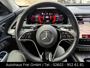 MERCEDES-BENZ E 220 d LIMO 4Matic Avantgarde Advanced LED