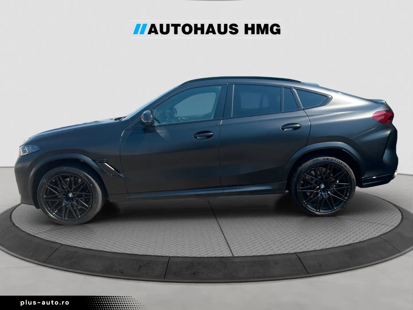 BMW X6 M Competition  MATT AKRAPOVIC PANO M DRIVERS