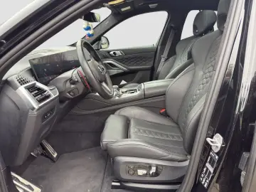 BMW X6 M Competition  MATT AKRAPOVIC PANO M DRIVERS