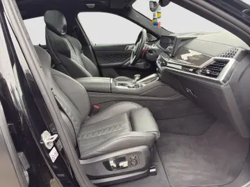 BMW X6 M Competition  MATT AKRAPOVIC PANO M DRIVERS
