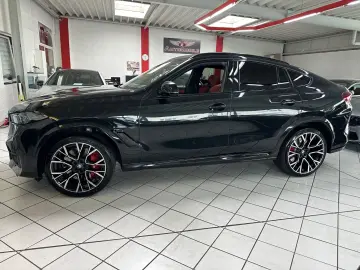 BMW X6 M Competition MASSAGE SKY PANO SOFTCLOSE