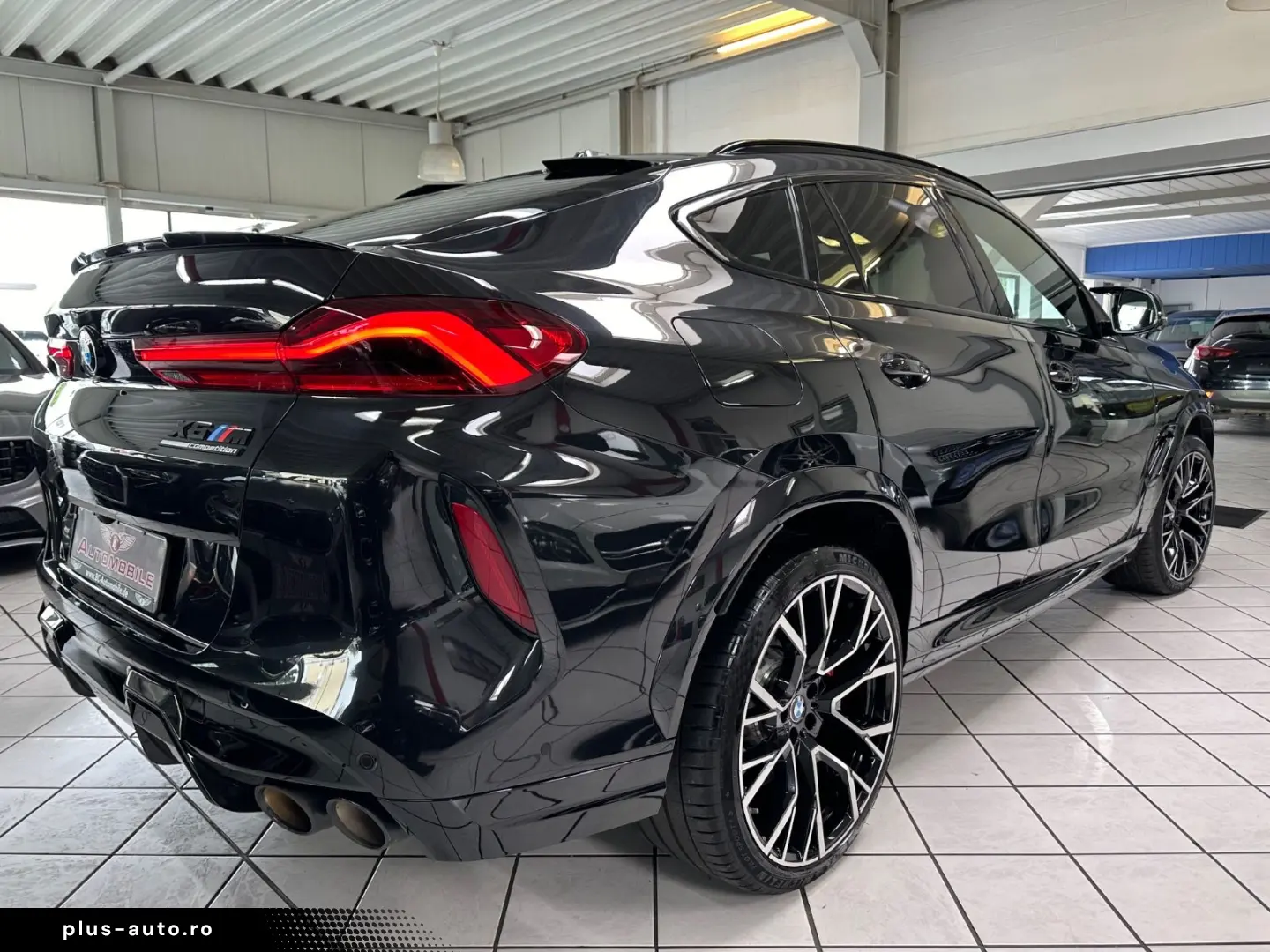 BMW X6 M Competition MASSAGE SKY PANO SOFTCLOSE