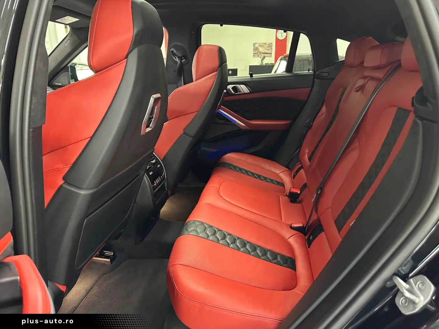 BMW X6 M Competition MASSAGE SKY PANO SOFTCLOSE