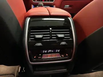 BMW X6 M Competition MASSAGE SKY PANO SOFTCLOSE