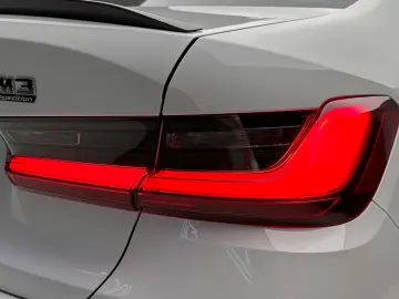 BMW M3 Competition xDrive 530CP Pachet Carbon M Trapa H K