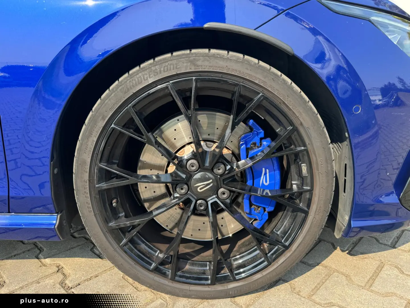 Volkswagen Golf Hatchback 2025