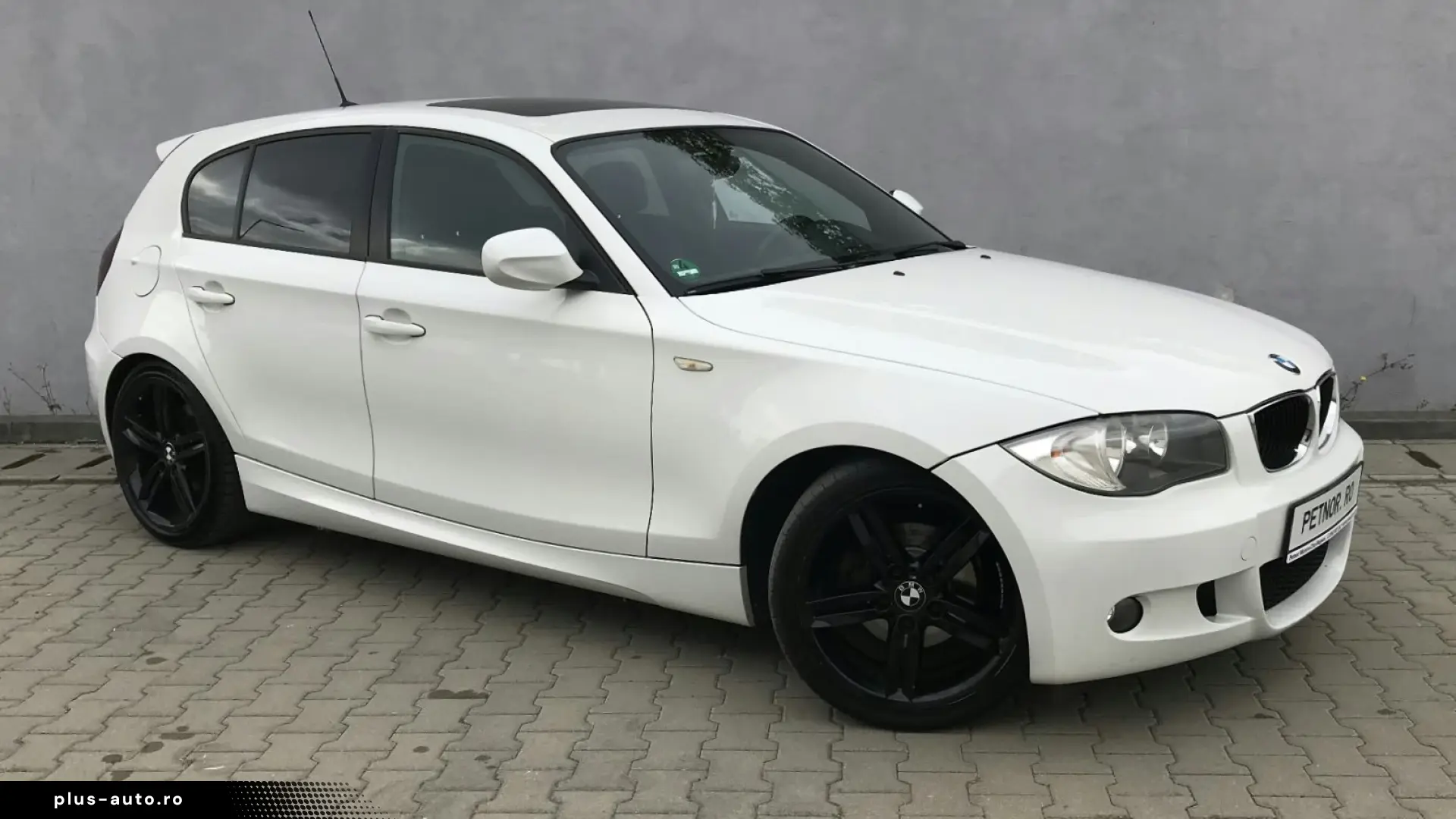 BMW Seria 1 118d Sport Line