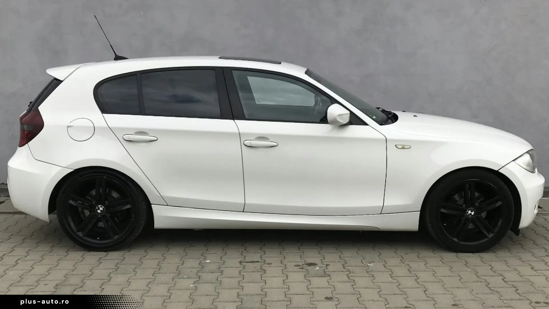 BMW Seria 1 118d Sport Line