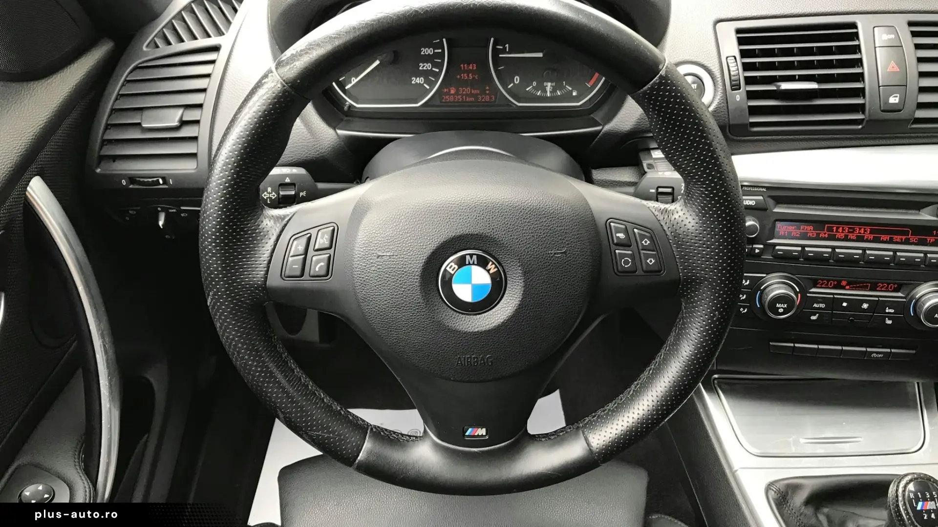 BMW Seria 1 118d Sport Line