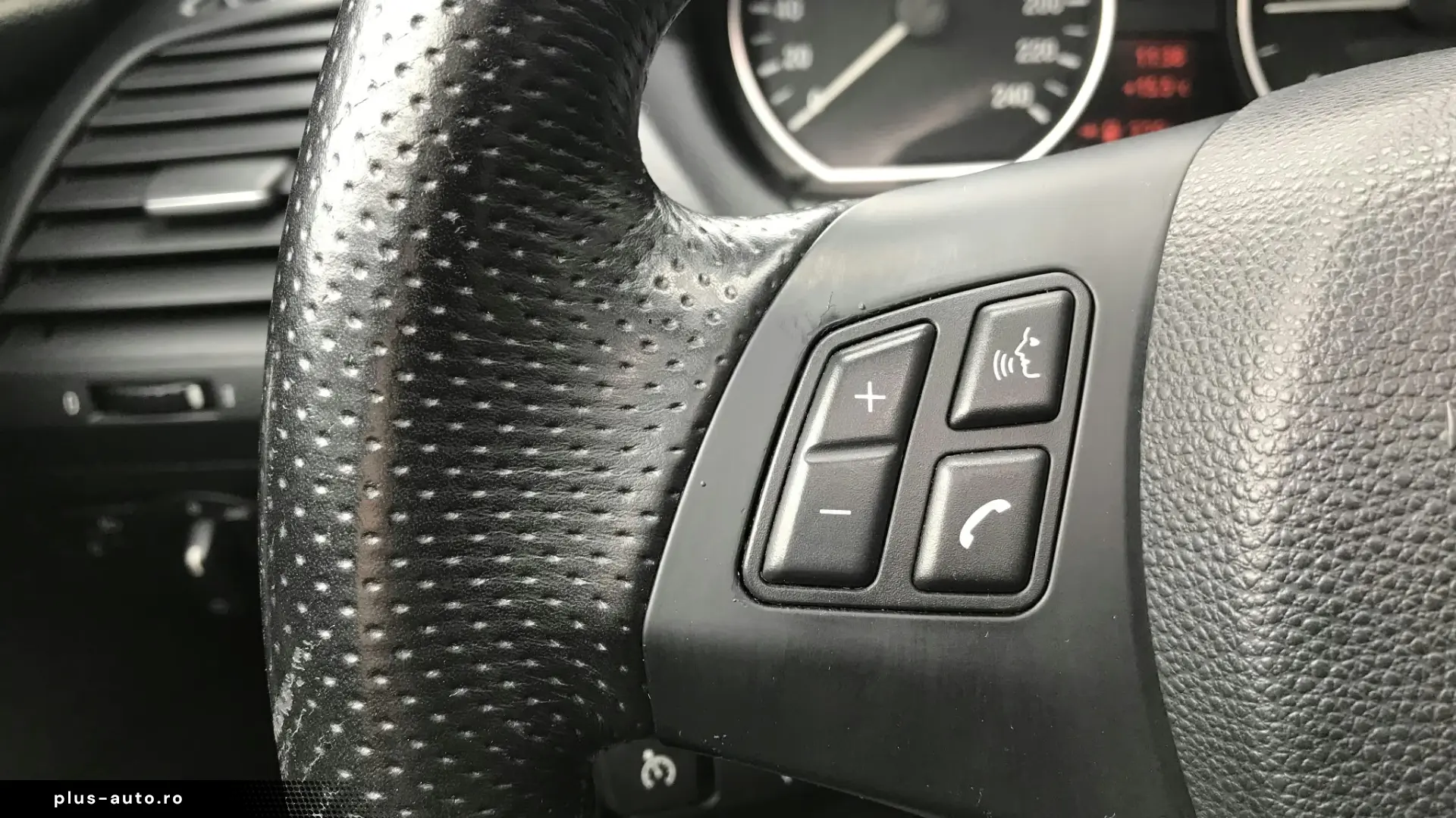 BMW Seria 1 118d Sport Line