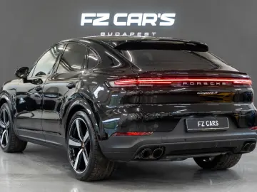 PORSCHE Cayenne Coupe S