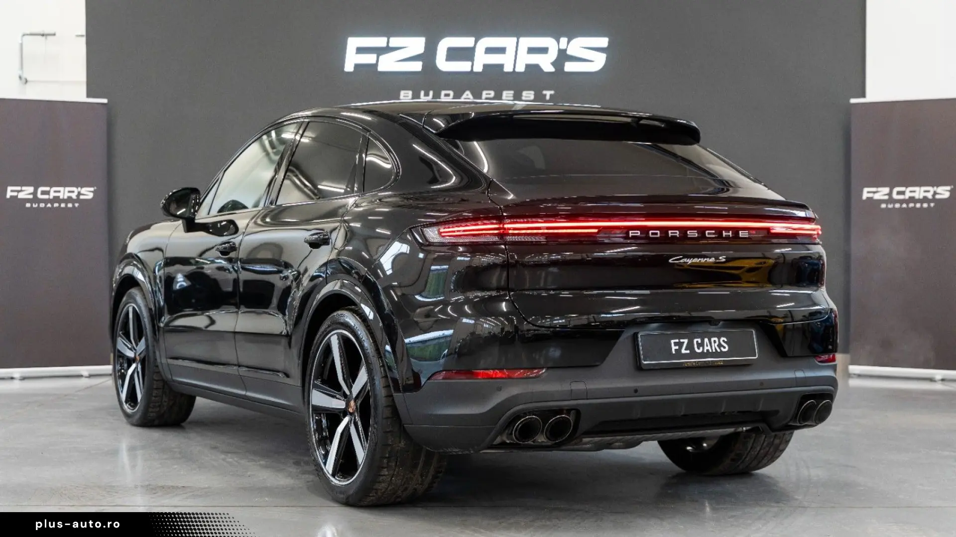 PORSCHE Cayenne Coupe S