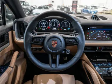 PORSCHE Cayenne Coupe S