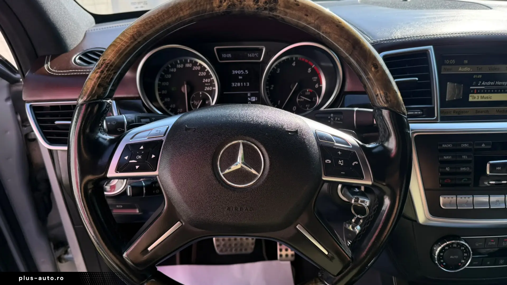 Mercedes ML 350 Bluetec 4Matic Edition1 2012 3.0V6 258Cp