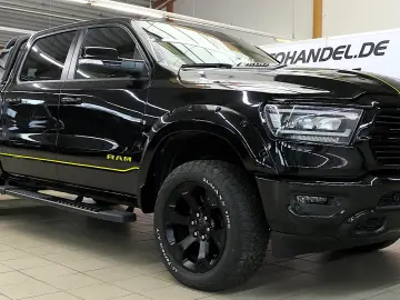 Dodge RAM 1500 Big Horn Lonestar Crew Cab   5.7 HEMI V8