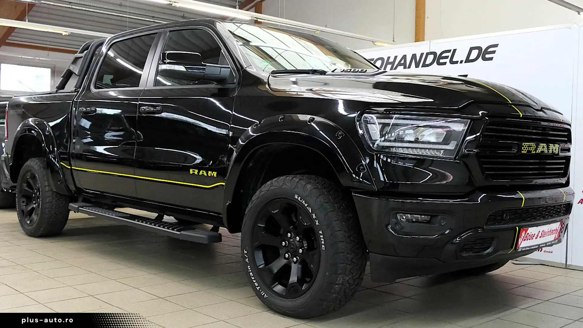 Dodge RAM 1500 Big Horn Lonestar Crew Cab   5.7 HEMI V8