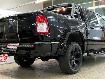 Dodge RAM 1500 Big Horn Lonestar Crew Cab   5.7 HEMI V8