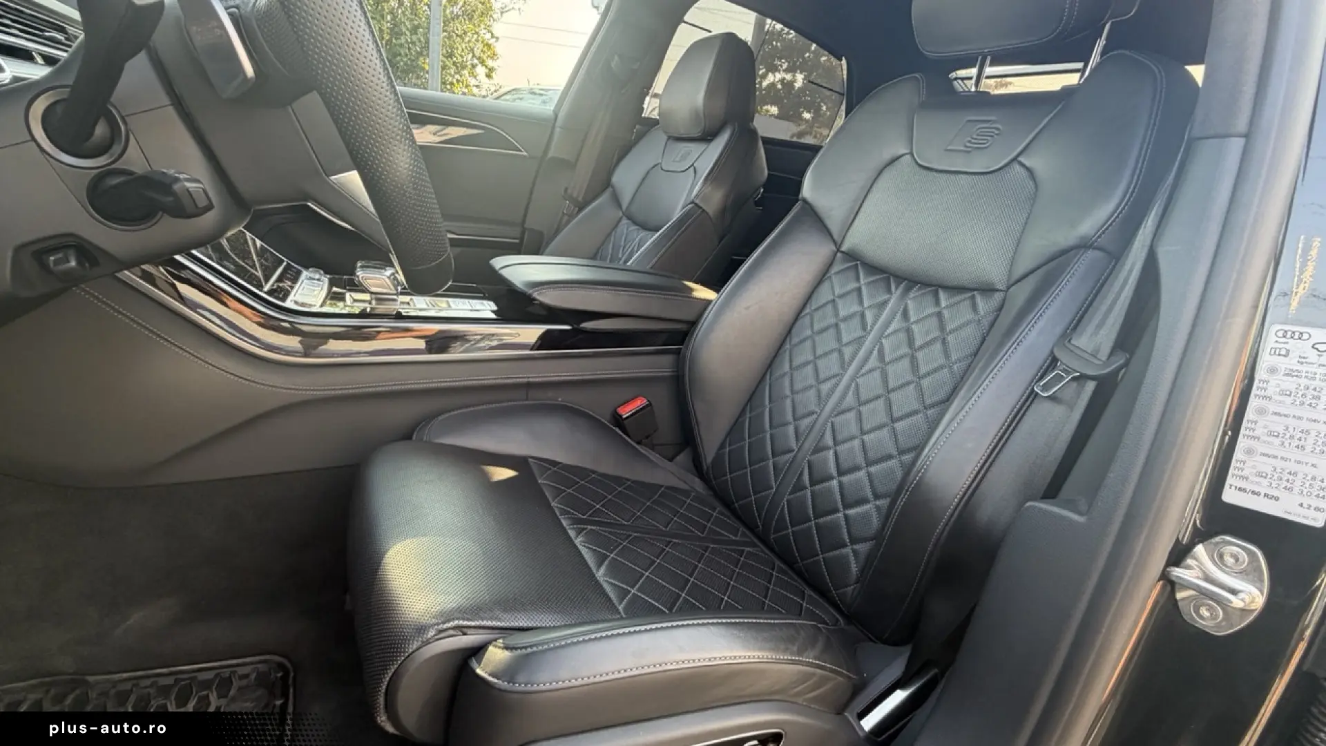 Audi S8