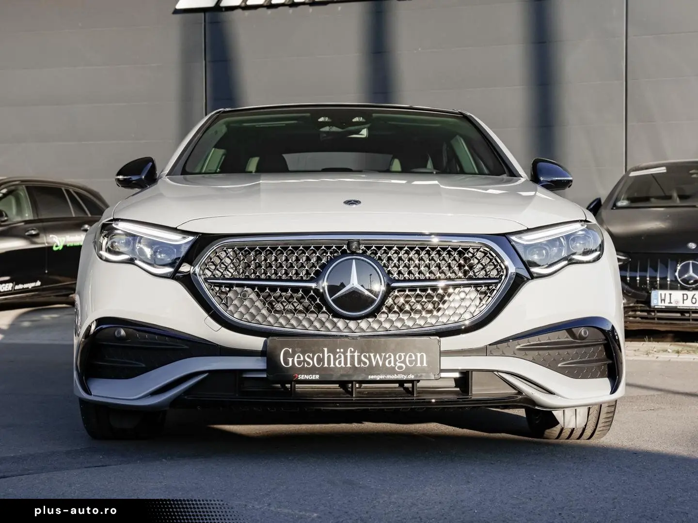 MERCEDES-BENZ E 450 d 4M AMG DigitalLight Distronic Pano AHK