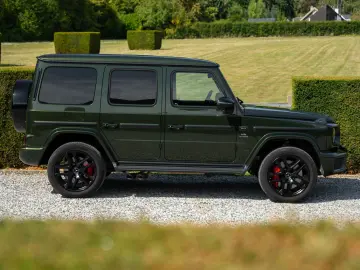 MERCEDES-BENZ G 63 AMG Manufaktur - Green & Tan - VAT Ref.