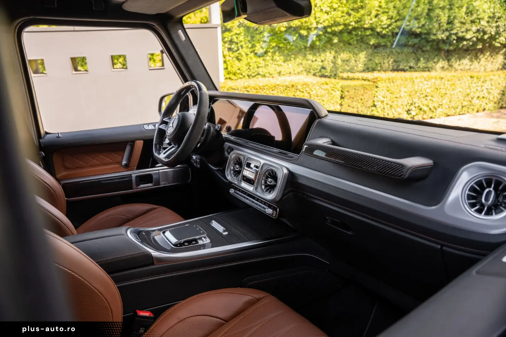 MERCEDES-BENZ G 63 AMG Manufaktur - Green & Tan - VAT Ref.